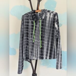 Ruby & Lace crop long sleeve hoodie shirt - size XL (juniors)